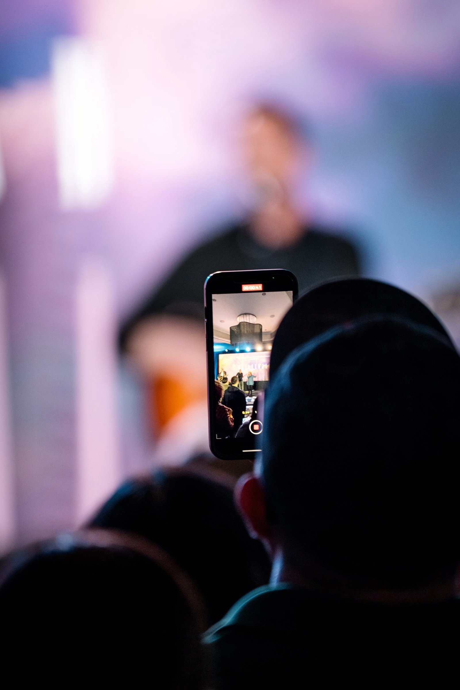 Tomando fotografía con celular